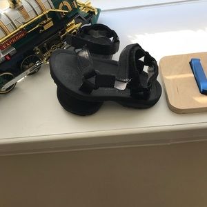 Teva hurricanes sandal toddler boy